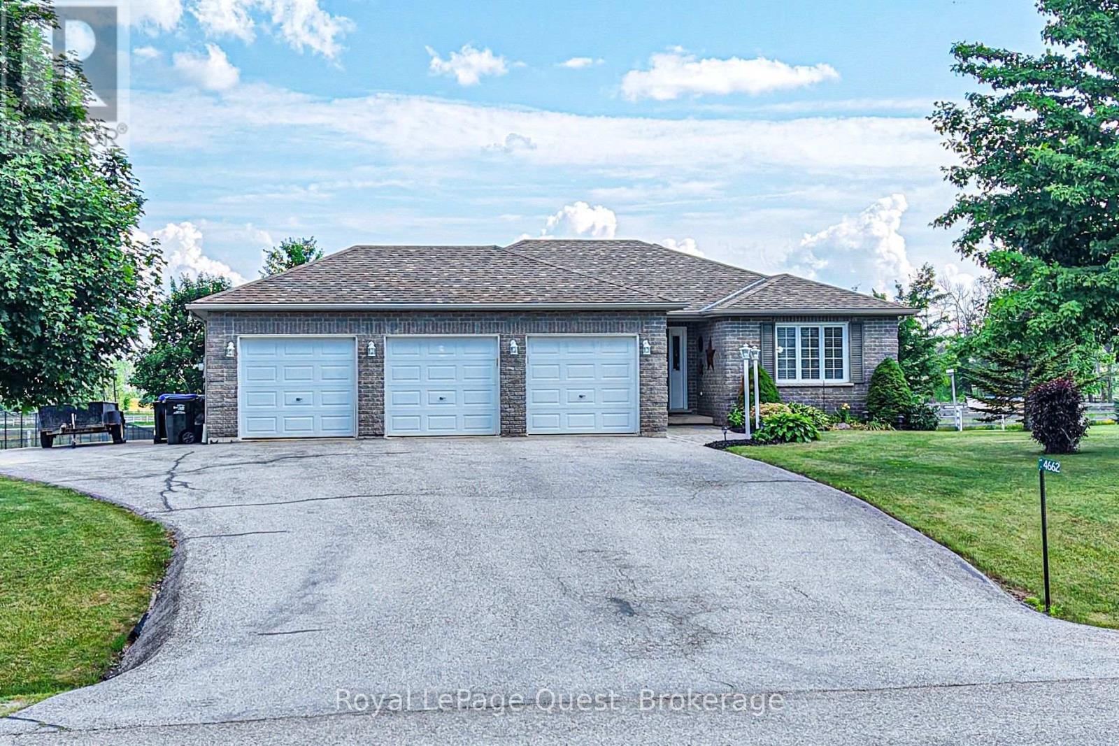 4662 ZACHARY CRESCENT, Ramara, Ontario