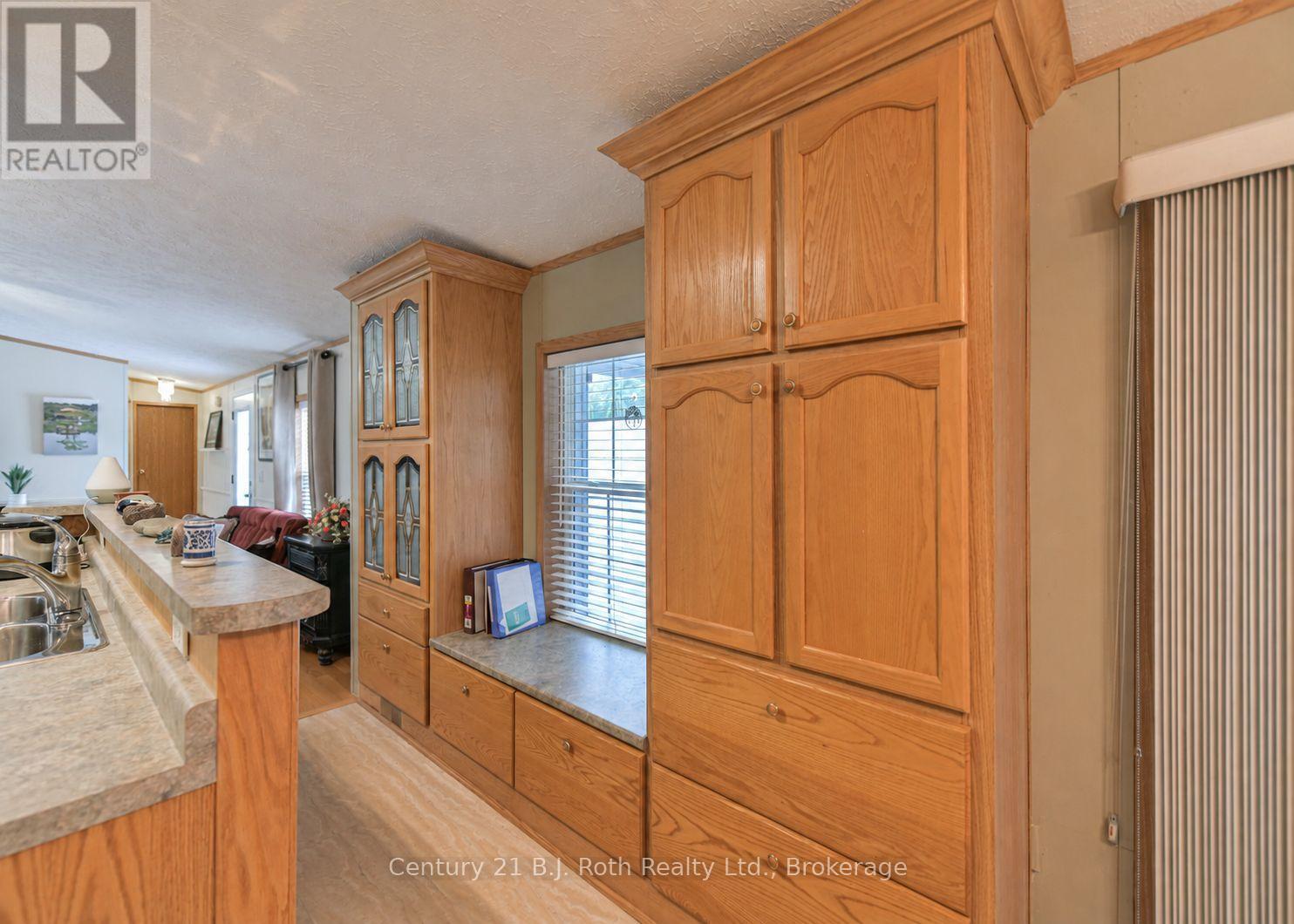 4128 Haines Street, Severn, Ontario  L3V 0V4 - Photo 14 - S13800968