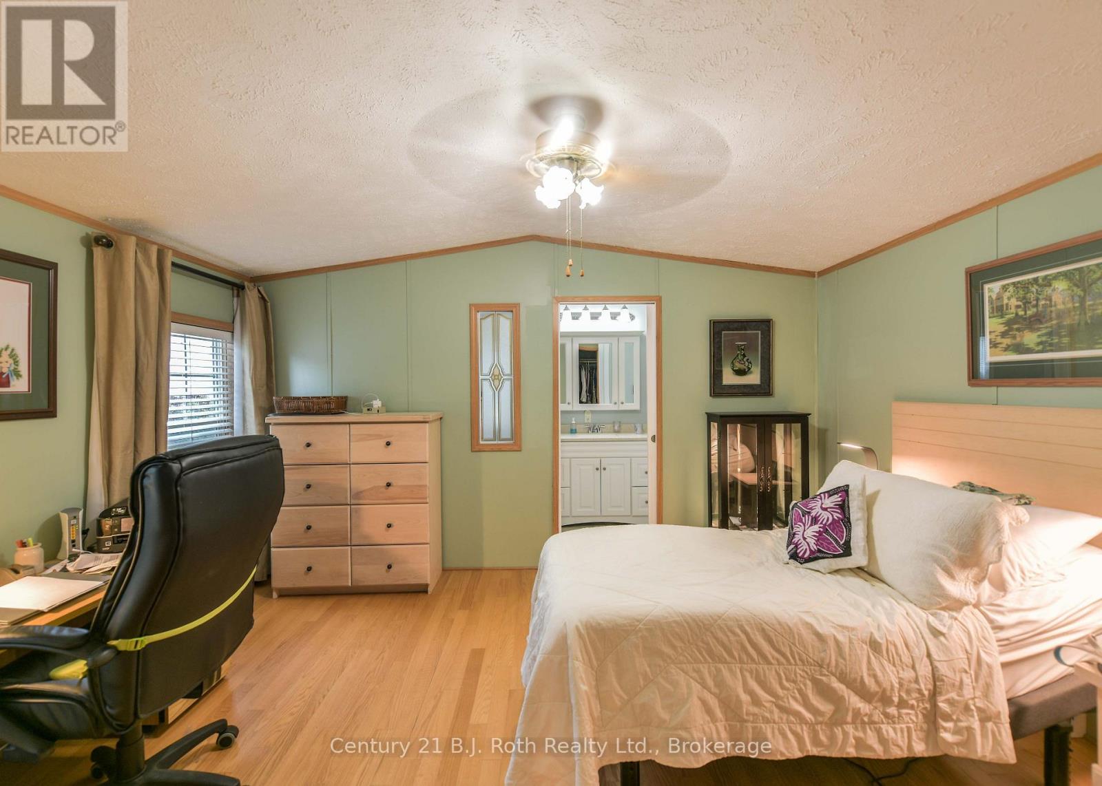 4128 Haines Street, Severn, Ontario  L3V 0V4 - Photo 16 - S13800968