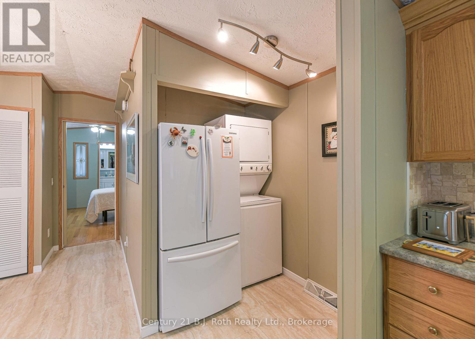 4128 Haines Street, Severn, Ontario  L3V 0V4 - Photo 26 - S13800968