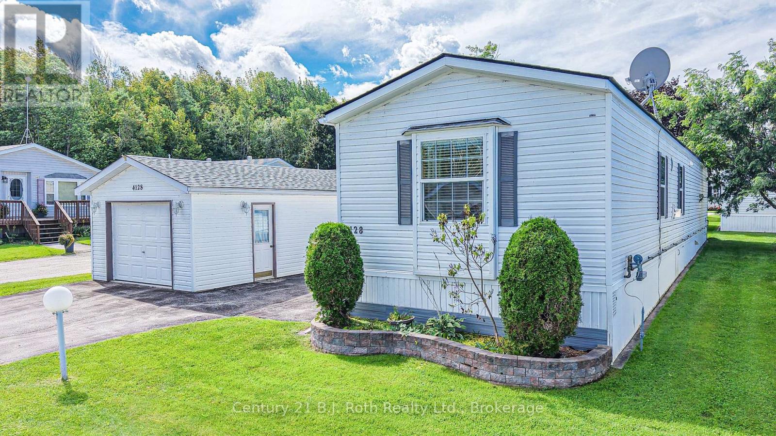 4128 Haines Street, Severn, Ontario  L3V 0V4 - Photo 36 - S13800968
