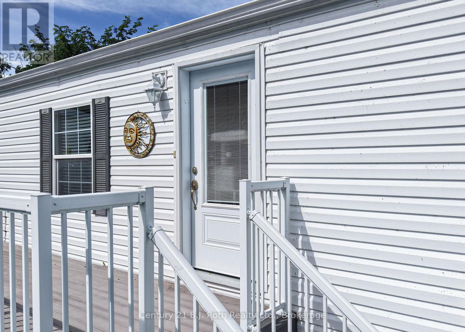 4128 Haines Street, Severn, Ontario  L3V 0V4 - Photo 6 - S13800968