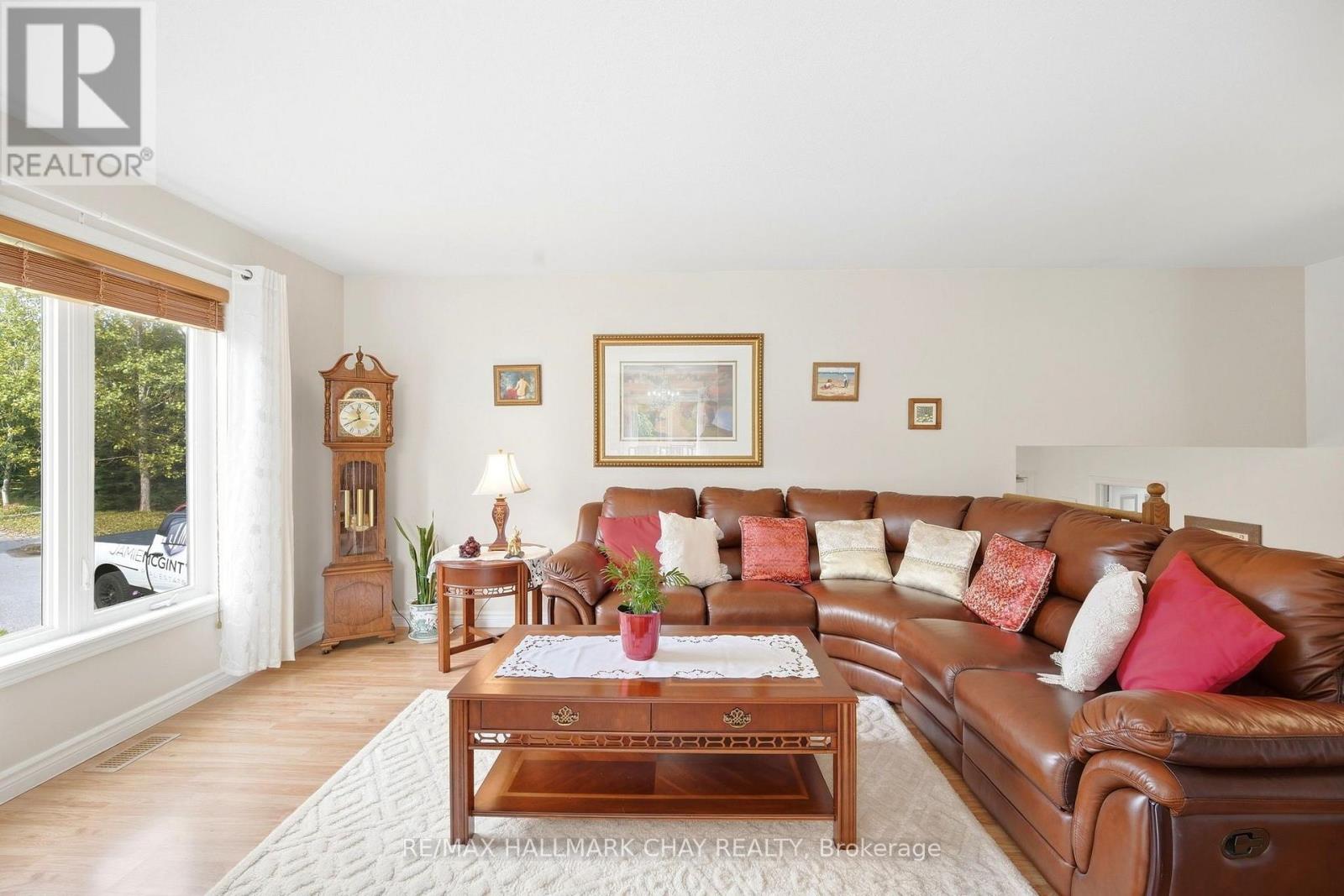 8871 Mckinnon Road, Essa, Ontario  L0M 1B4 - Photo 17 - N13800920