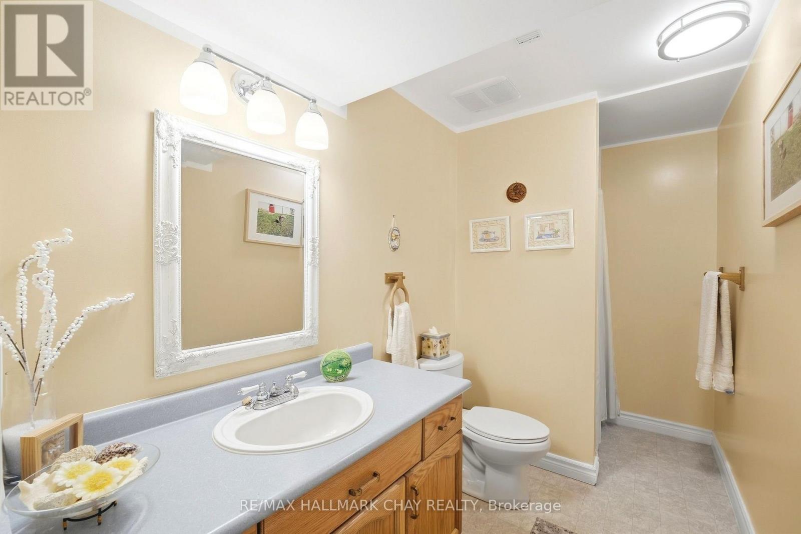 8871 Mckinnon Road, Essa, Ontario  L0M 1B4 - Photo 32 - N13800920