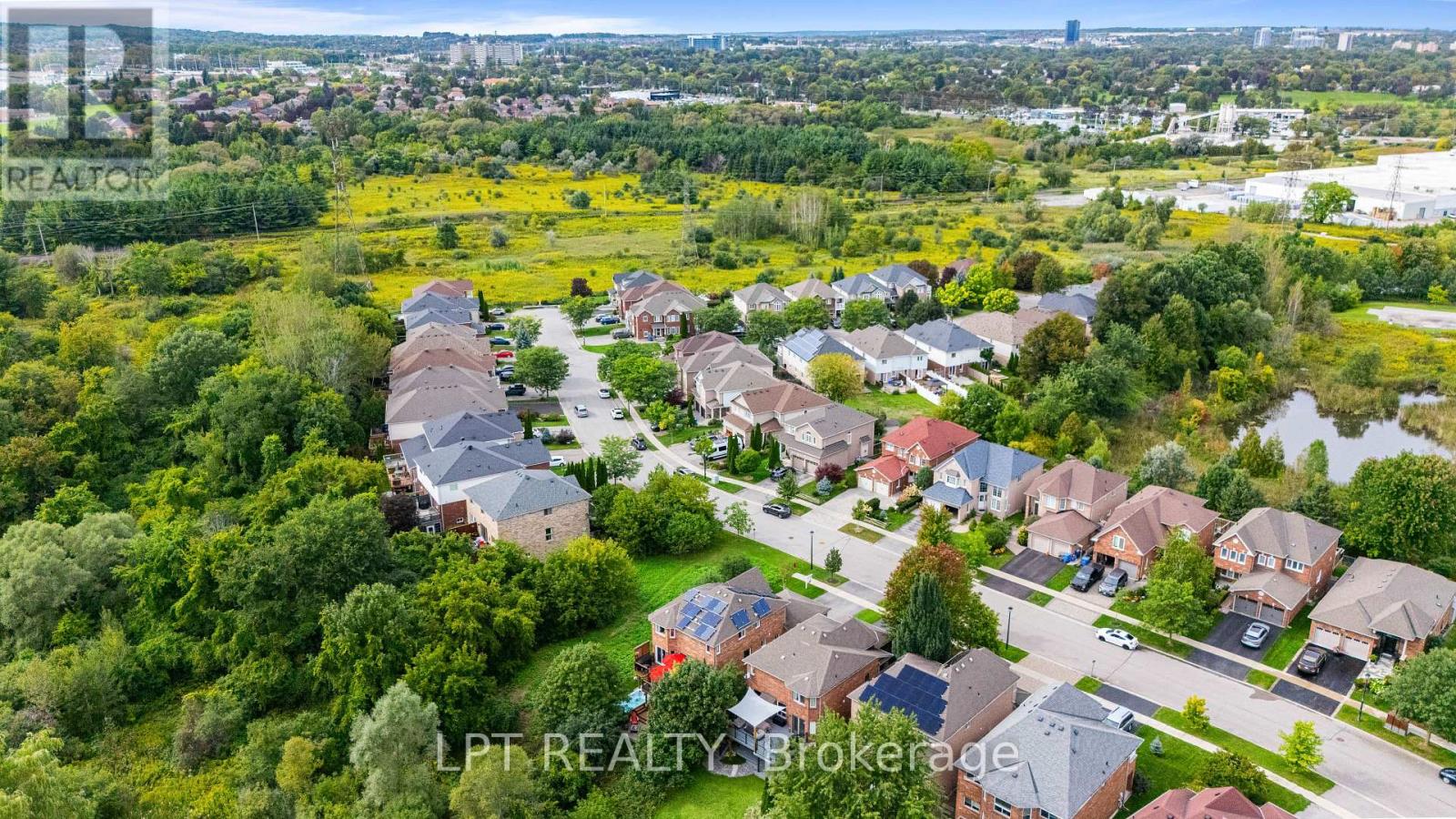 370 Silken Laumann Drive, Newmarket, Ontario  L3X 2J1 - Photo 50 - N13800944