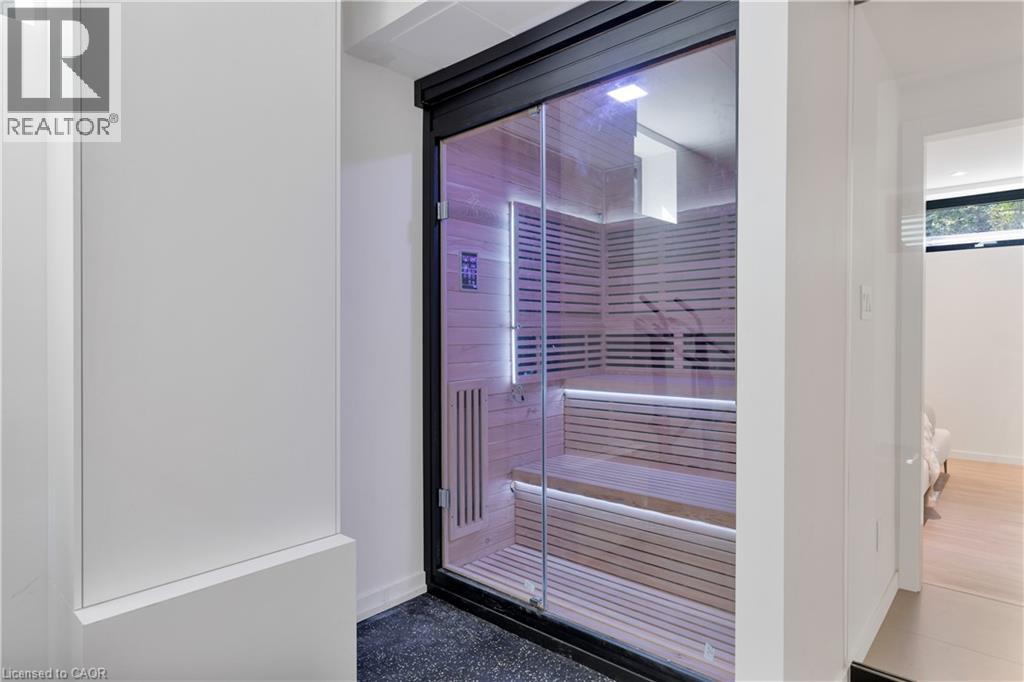 1277 Hillview Crescent, Oakville, Ontario  L6H 2C6 - Photo 43 - 40864176