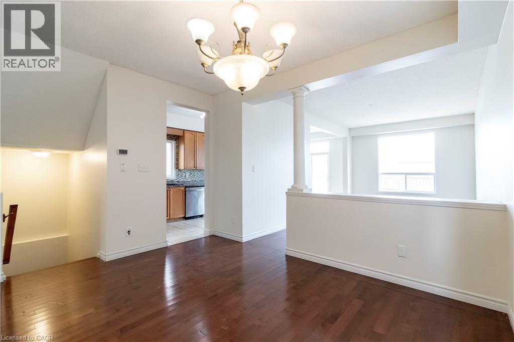 684 Commonwealth Crescent, Kitchener, Ontario  N2E 4J8 - Photo 11 - 40863277