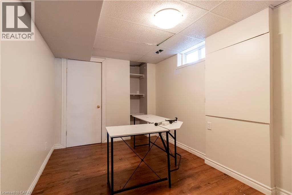 684 Commonwealth Crescent, Kitchener, Ontario  N2E 4J8 - Photo 29 - 40863277