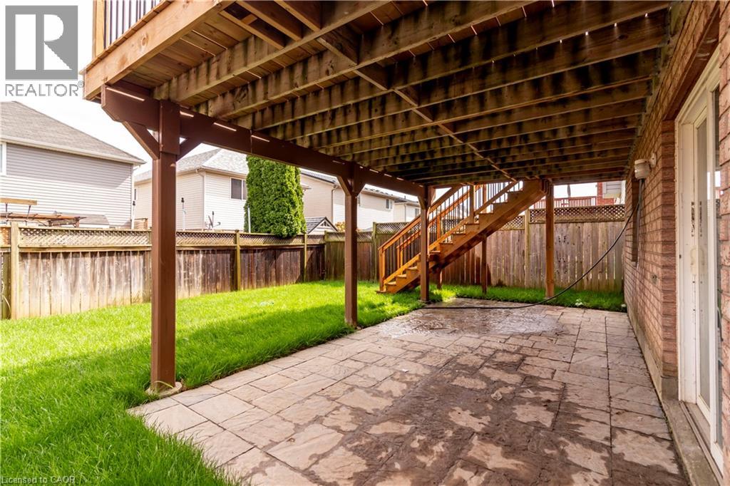 684 Commonwealth Crescent, Kitchener, Ontario  N2E 4J8 - Photo 38 - 40863277