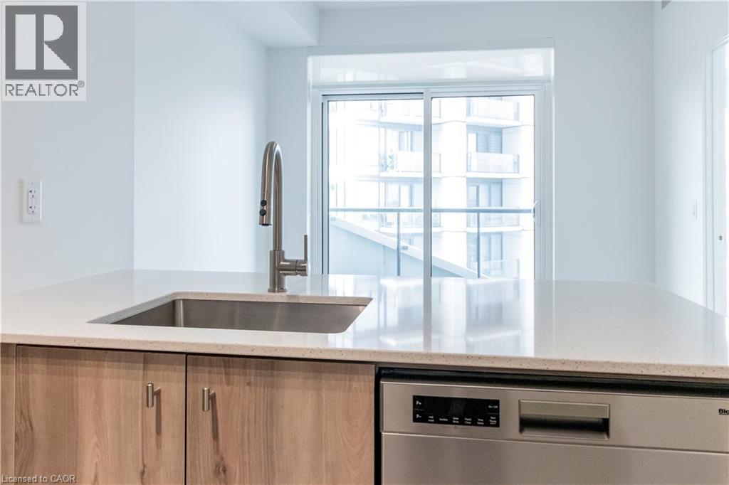 25 Wellington Street S Unit# 1909, Kitchener, Ontario  N2G 0G5 - Photo 11 - 40860554