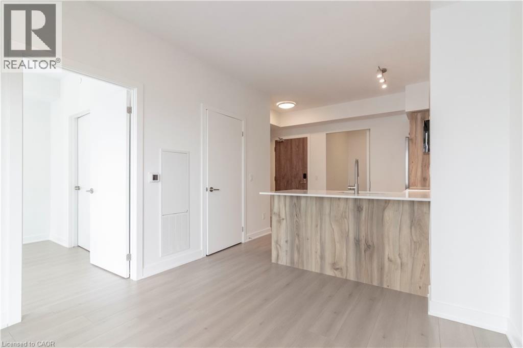 25 Wellington Street S Unit# 1909, Kitchener, Ontario  N2G 0G5 - Photo 13 - 40860554