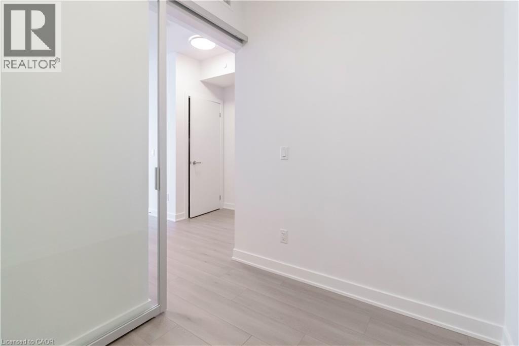 25 Wellington Street S Unit# 1909, Kitchener, Ontario  N2G 0G5 - Photo 15 - 40860554
