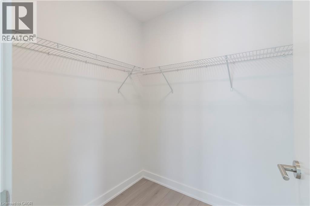 25 Wellington Street S Unit# 1909, Kitchener, Ontario  N2G 0G5 - Photo 24 - 40860554