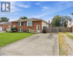 18 NORTHRIDGE Drive, Smithville, Ontario
