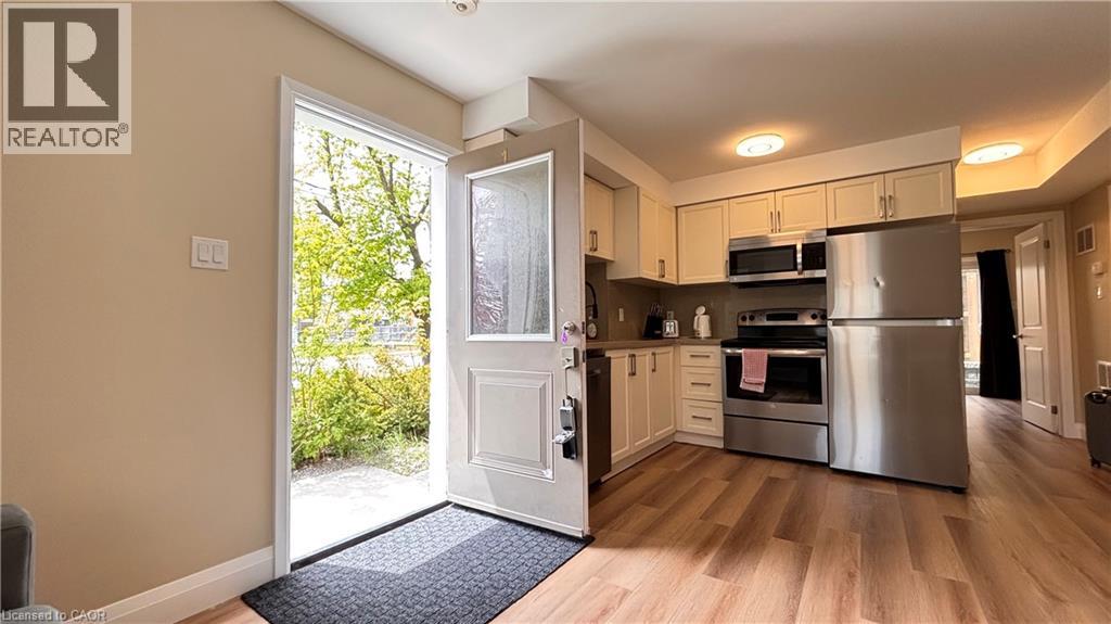 122 Courtland Avenue E Unit# 1, Kitchener, Ontario  N2H 1Y9 - Photo 2 - 40864430