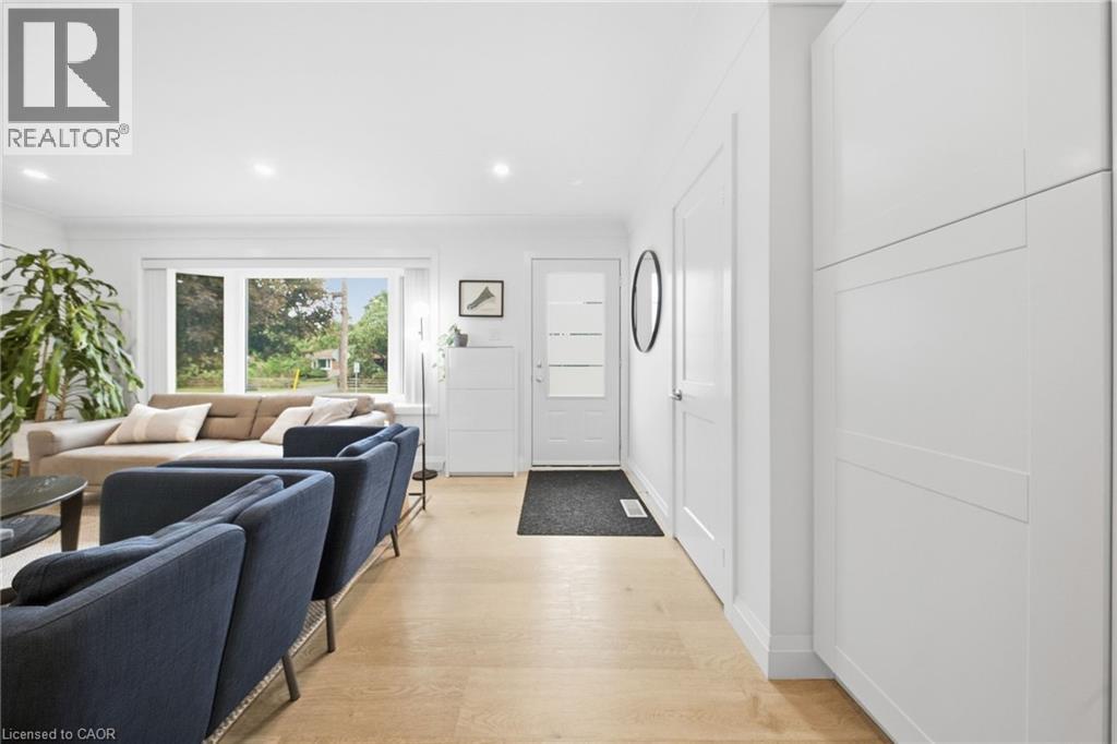 505 Enfield Road, Burlington, Ontario  L7T 2X5 - Photo 4 - 40864510