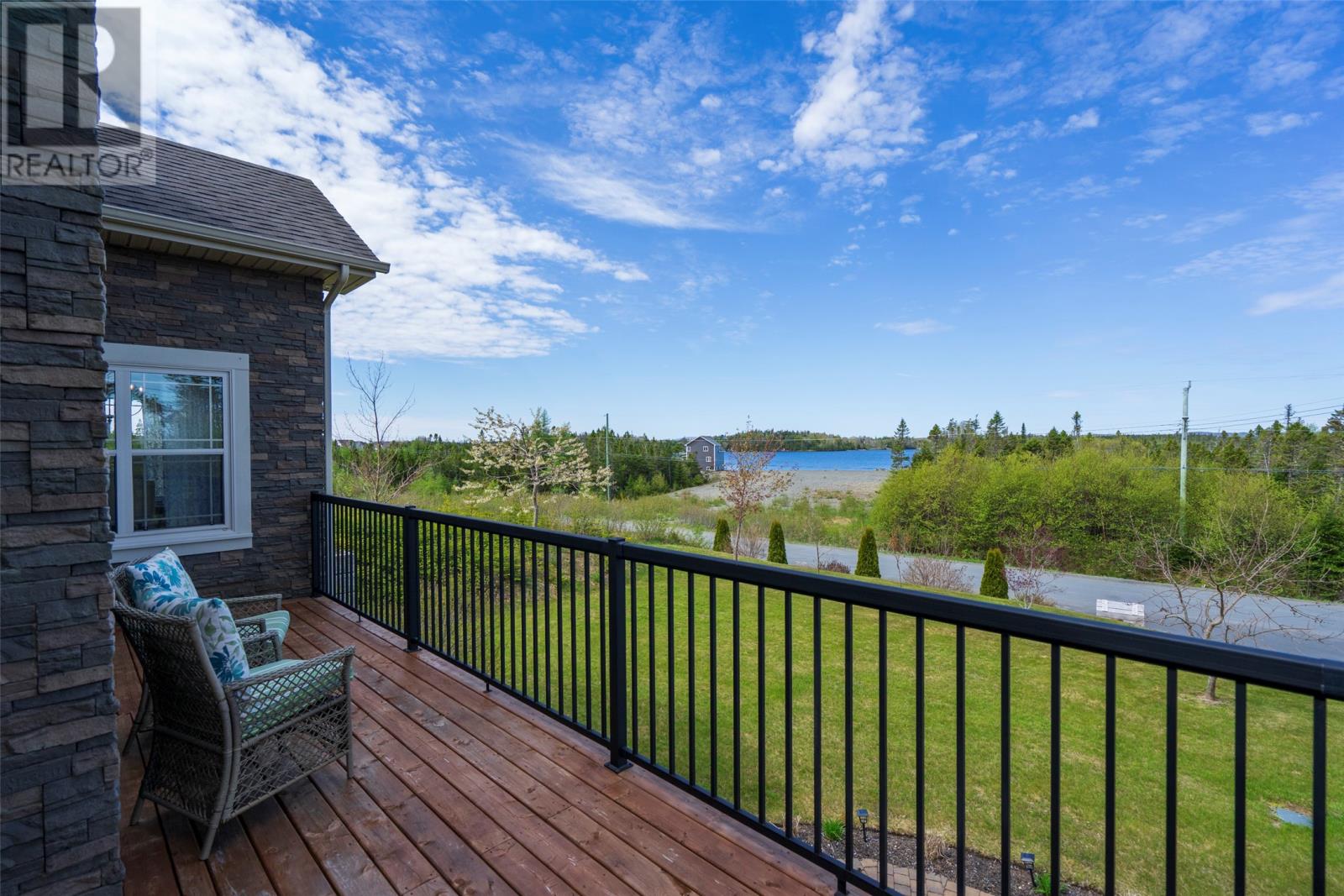 94 Amber Drive, Whitbourne — photo 3