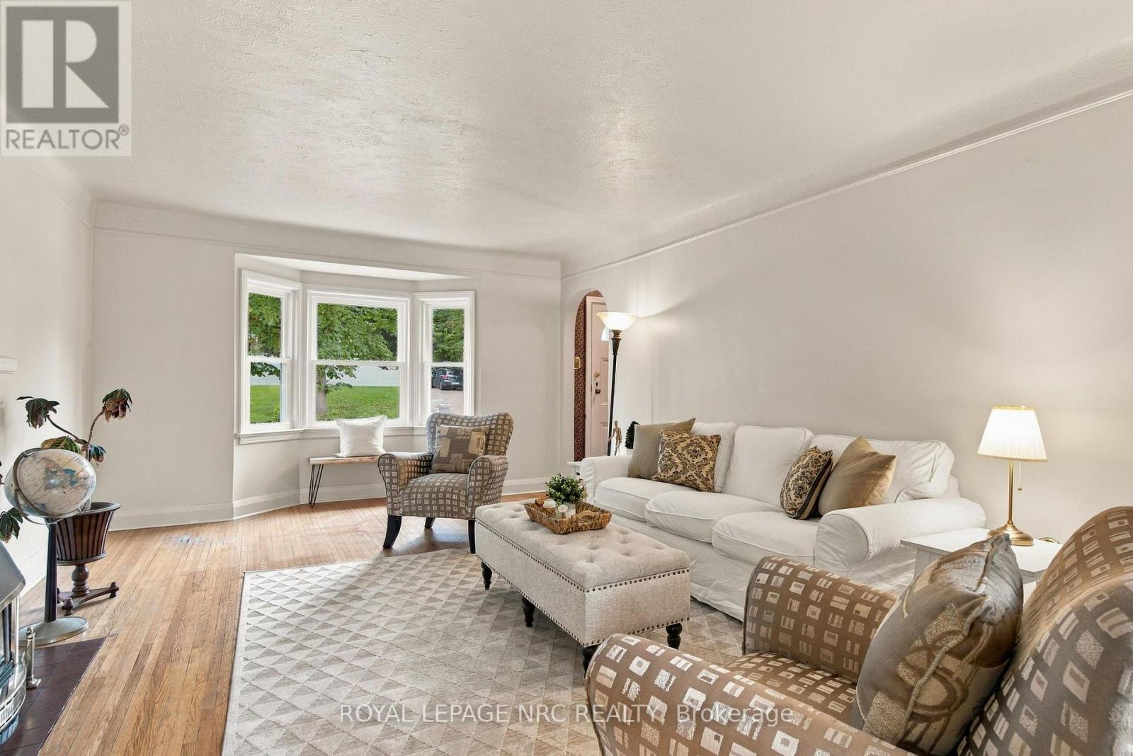 28 Glenridge Avenue, St. Catharines, Ontario  L2R 4W6 - Photo 6 - X13800892
