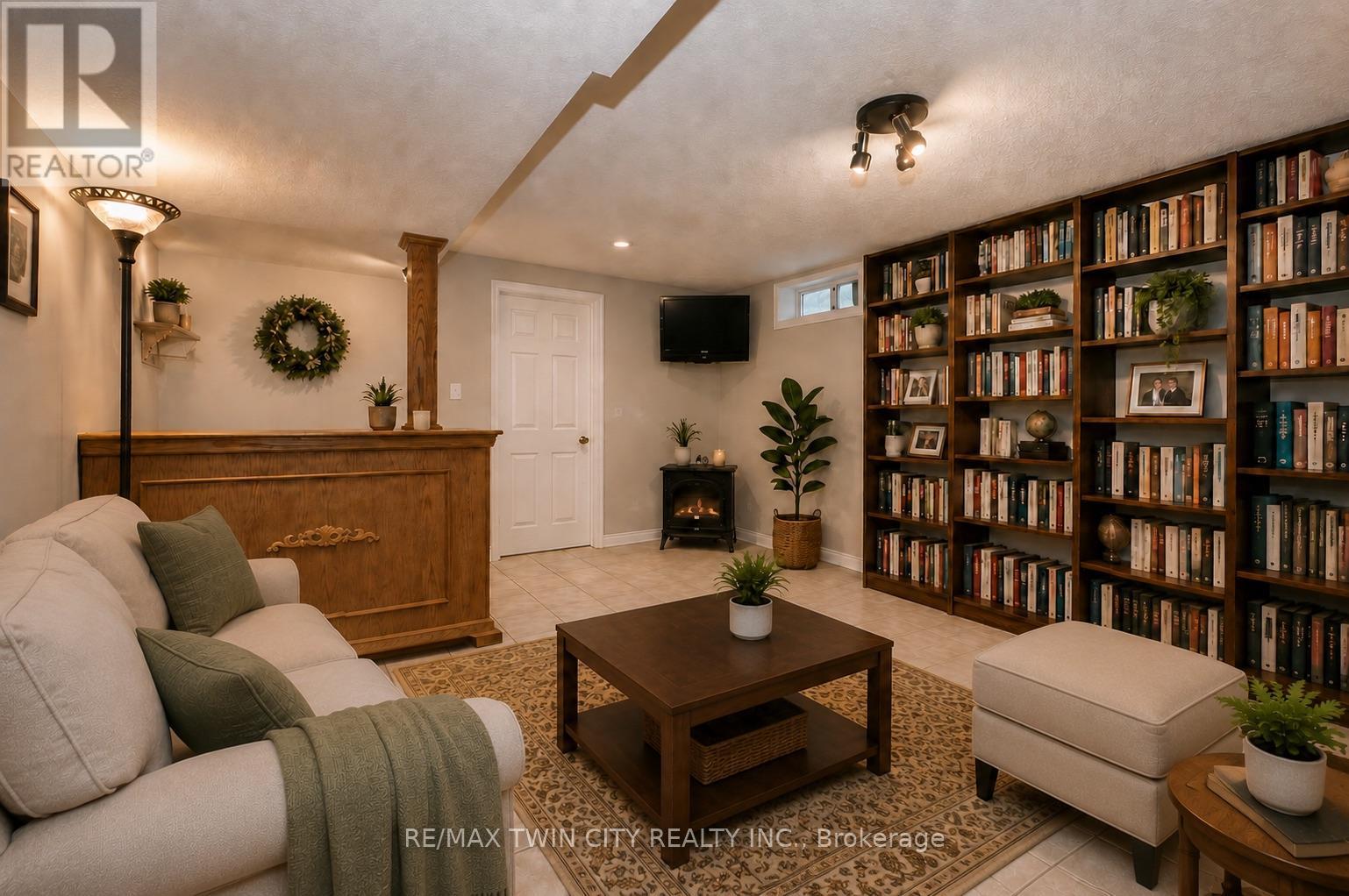 A - 652 Jacob Lane, Waterloo, Ontario  N2V 2G9 - Photo 5 - X13800912