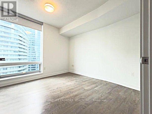 2711 - 10 York Street, Toronto, Ontario  M5J 0E1 - Photo 16 - C13800876