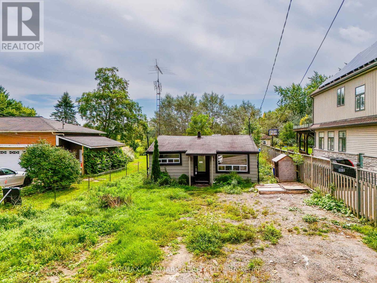 51 Range Road, Ajax, Ontario  L1Z 1X2 - Photo 2 - E13721258