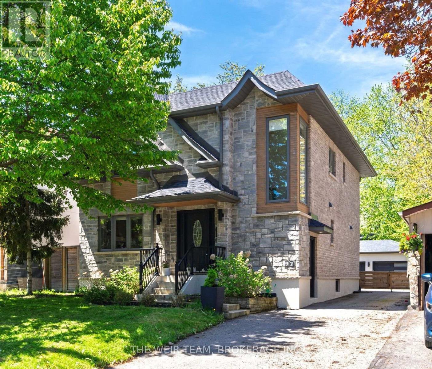 92 GRADWELL DRIVE, Toronto, Ontario