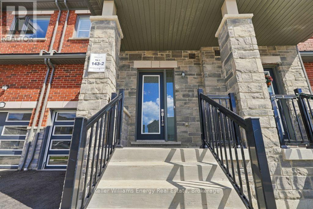2013 Verne Bowen Street, Oshawa, Ontario  L1L 0S1 - Photo 3 - E13783746