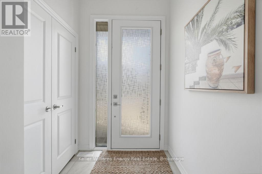 2013 Verne Bowen Street, Oshawa, Ontario  L1L 0S1 - Photo 5 - E13783746