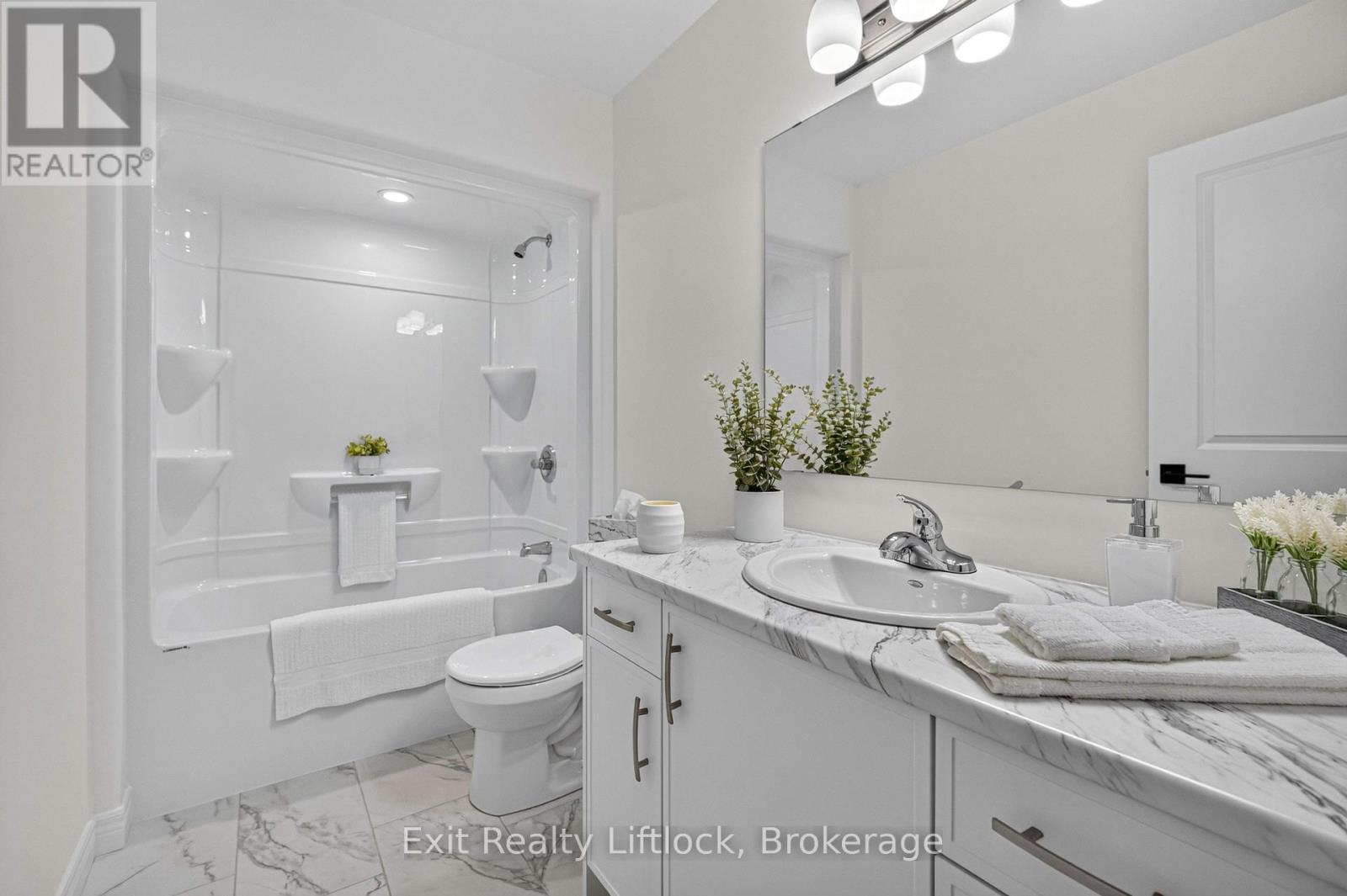 727 Latimer Way, Peterborough, Ontario  K9K 0H4 - Photo 14 - X13446554