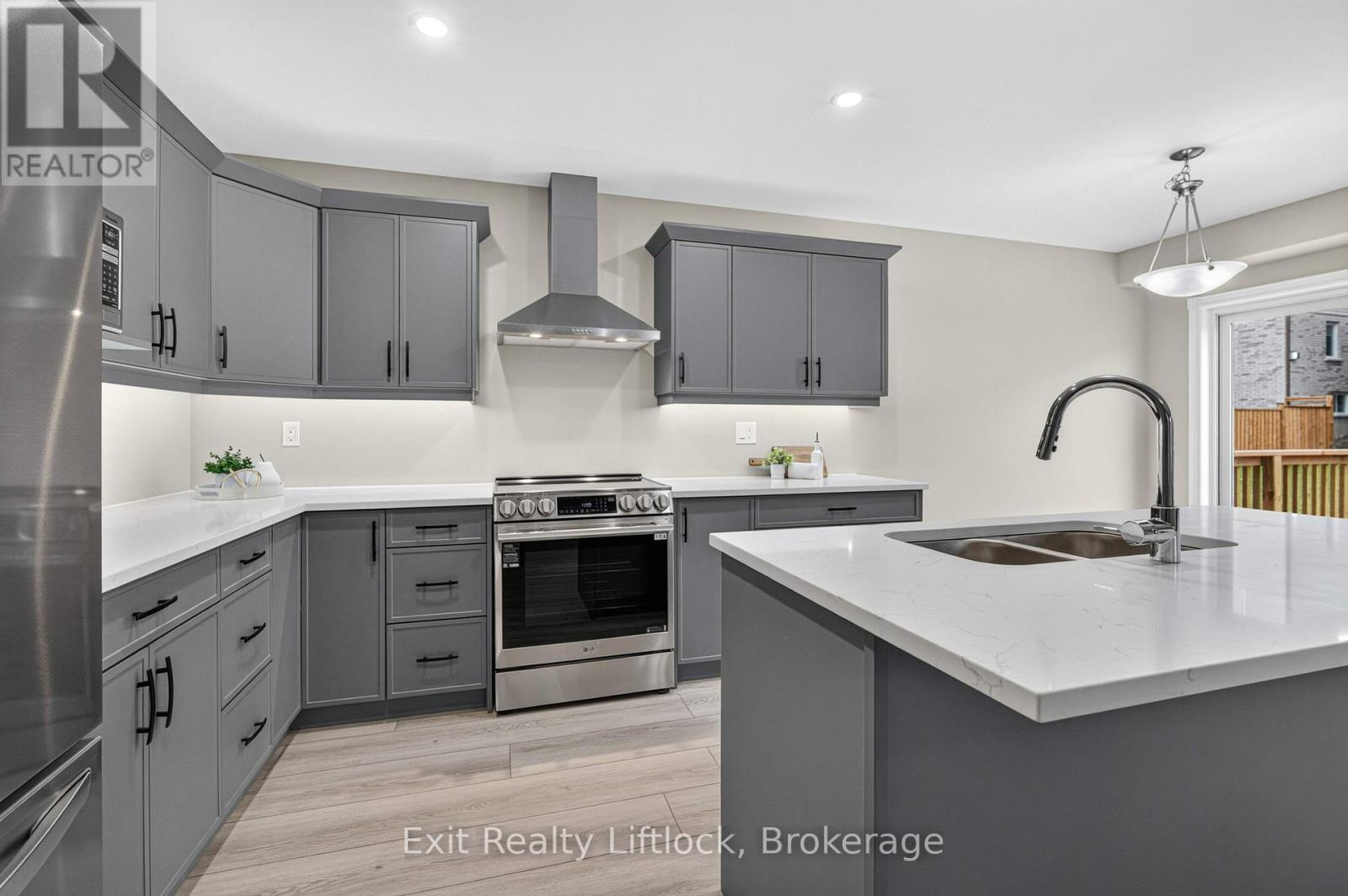 224 O'neil Street, Peterborough, Ontario  K9K 0H5 - Photo 10 - X13799144