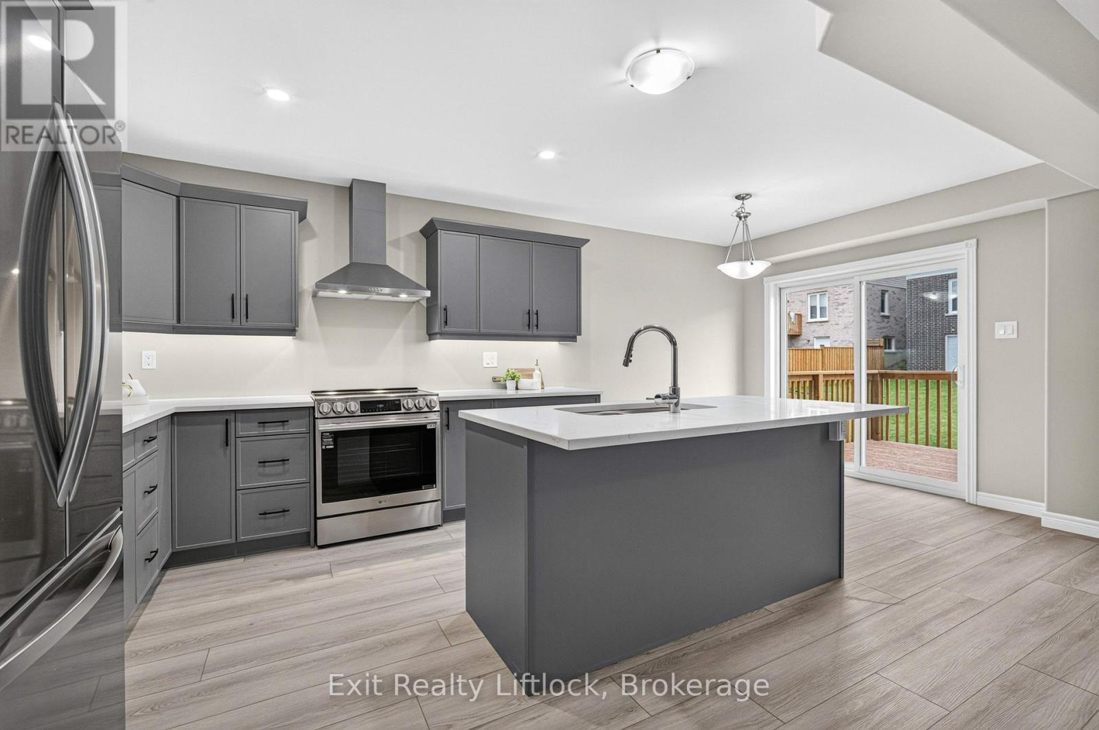 224 O'neil Street, Peterborough, Ontario  K9K 0H5 - Photo 11 - X13799144