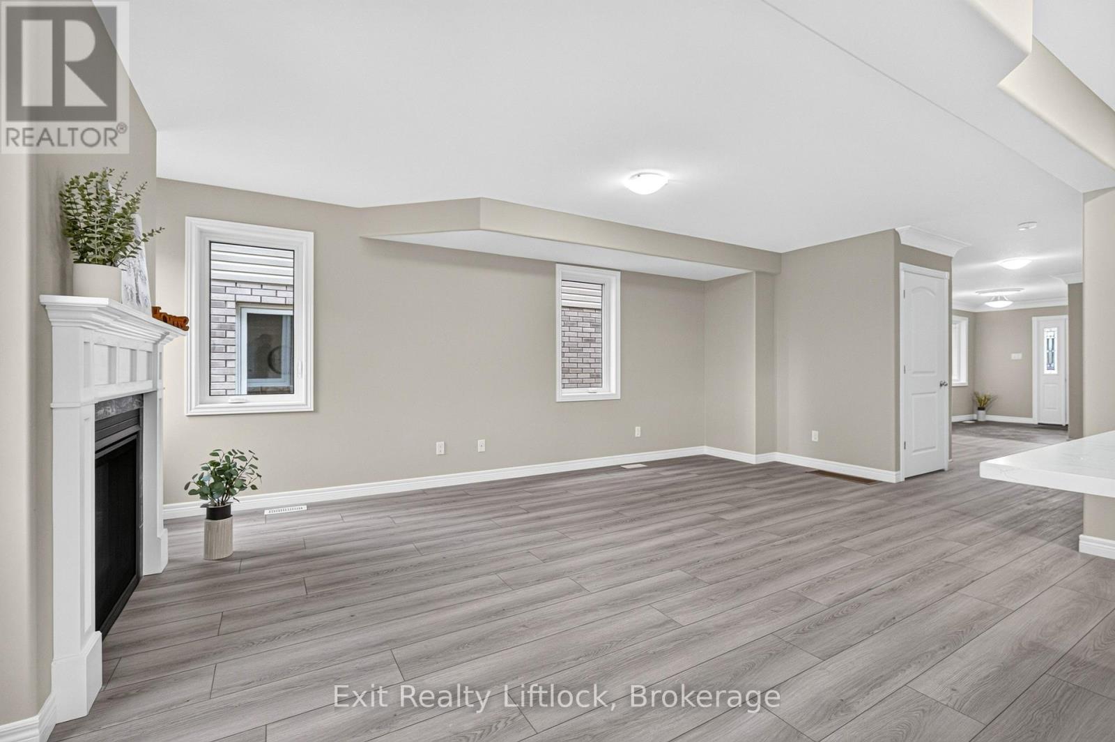 224 O'neil Street, Peterborough, Ontario  K9K 0H5 - Photo 8 - X13799144