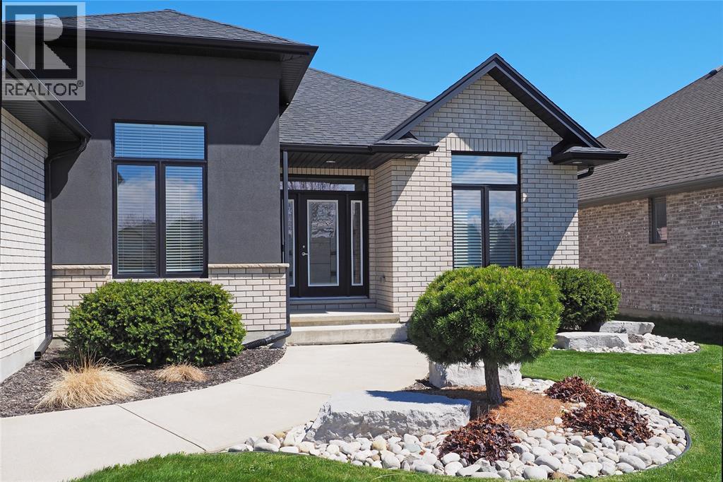 428 CHRISVALE BOULEVARD Sarnia Ontario Canada N7S0E4 3