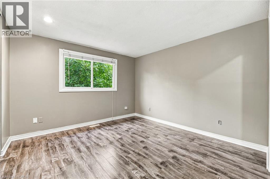42 Macteith Court, Cambridge, Ontario  N1R 7B9 - Photo 31 - 40862175