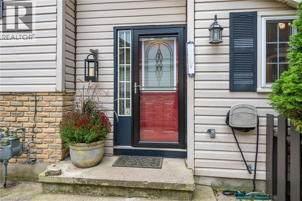 42 Macteith Court, Cambridge, Ontario  N1R 7B9 - Photo 6 - 40862175