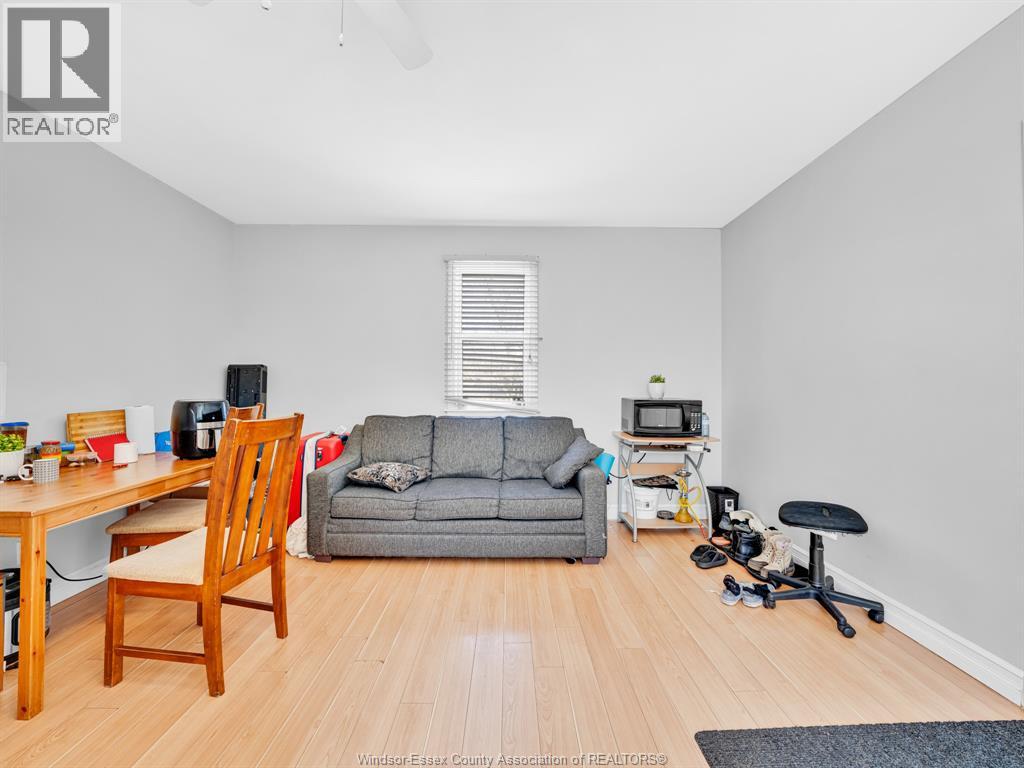 3329 Sandwich Street, Windsor, Ontario  N9C 1B2 - Photo 18 - 26022984
