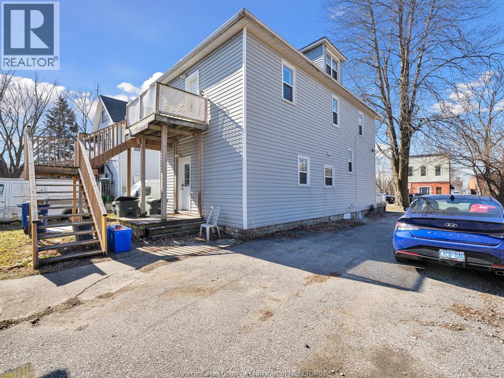 3329 Sandwich Street, Windsor, Ontario  N9C 1B2 - Photo 43 - 26022984