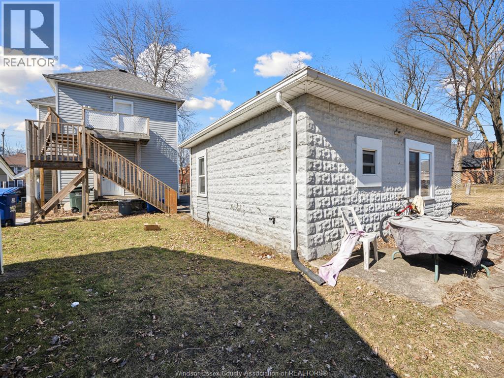 3329 Sandwich Street, Windsor, Ontario  N9C 1B2 - Photo 45 - 26022984