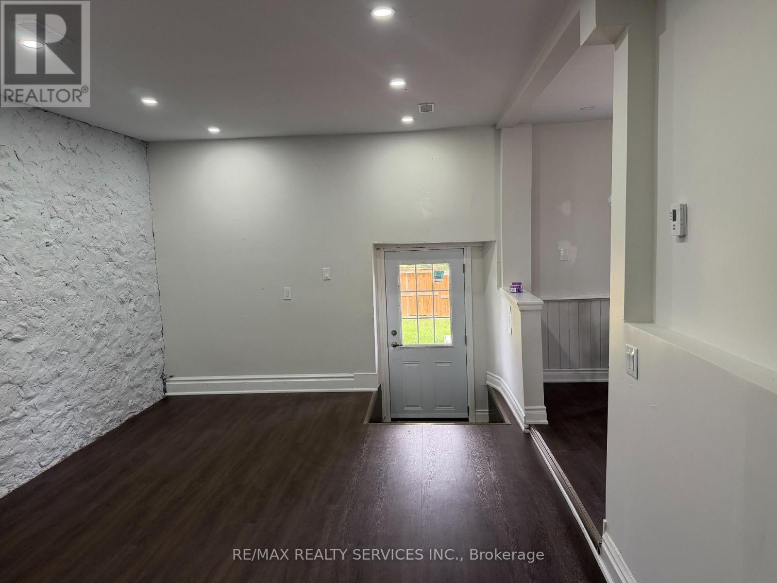 UNIT B - 8918 WELLINGTON 124 ROAD, Erin, Ontario