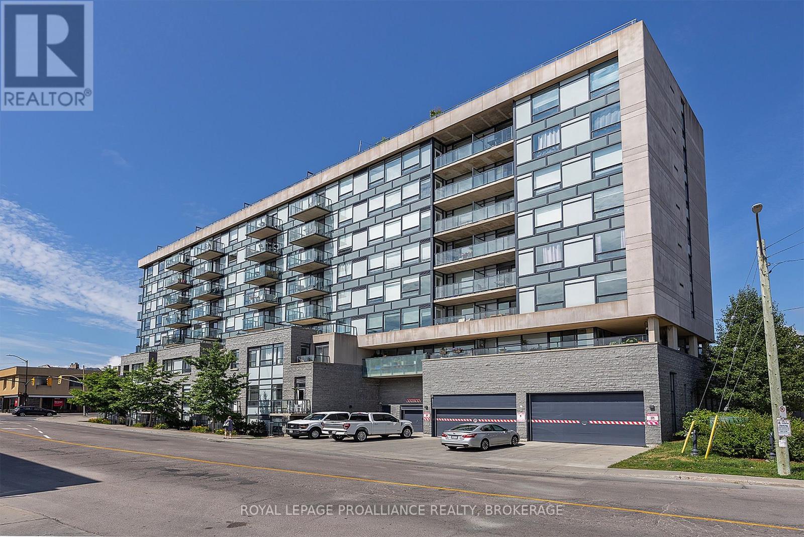 501 - 121 Queen Street, Kingston, Ontario  K7K 0G6 - Photo 2 - X13801108