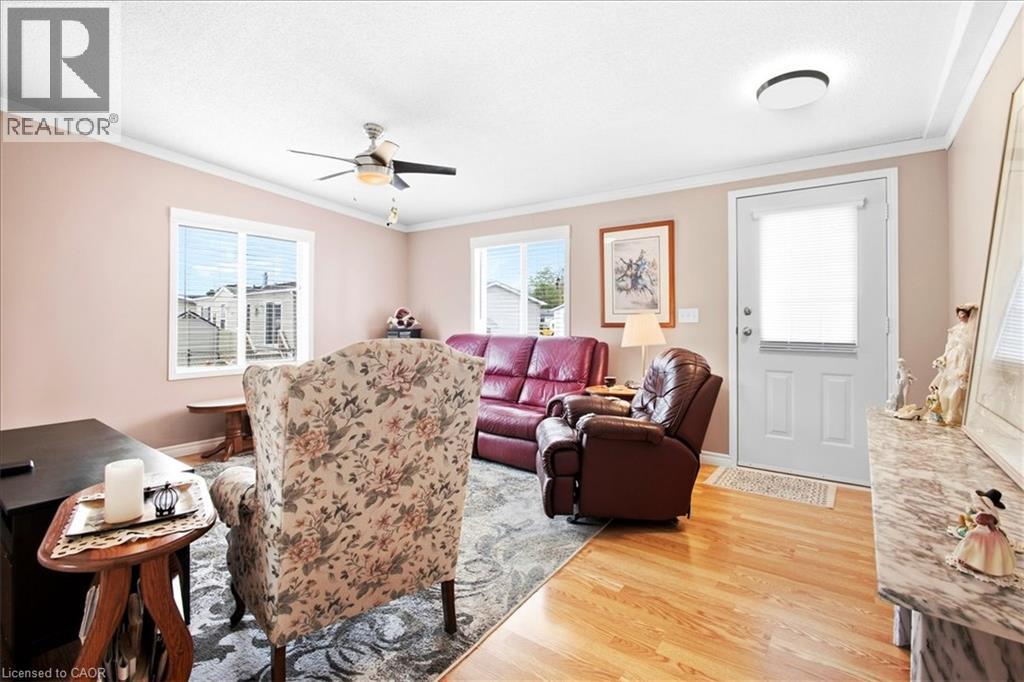 3 Walnut Way Pvt Street, Puslinch, Ontario  N0B 2J0 - Photo 6 - 40861924