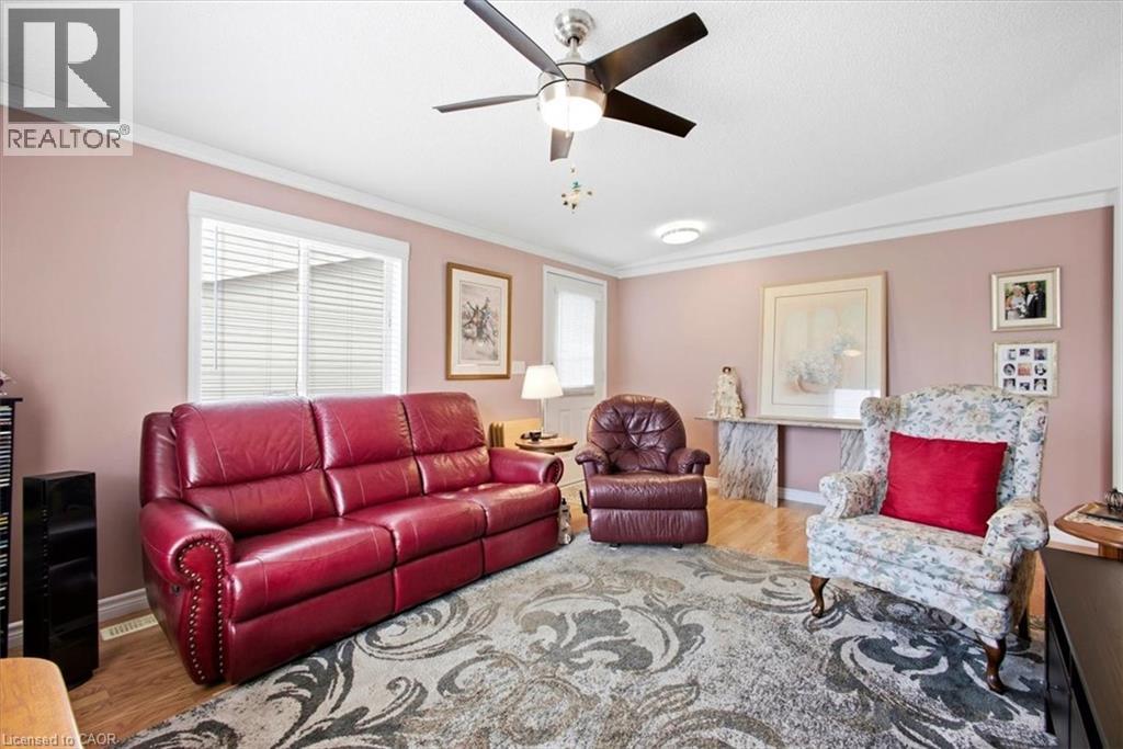 3 Walnut Way Pvt Street, Puslinch, Ontario  N0B 2J0 - Photo 4 - 40861924