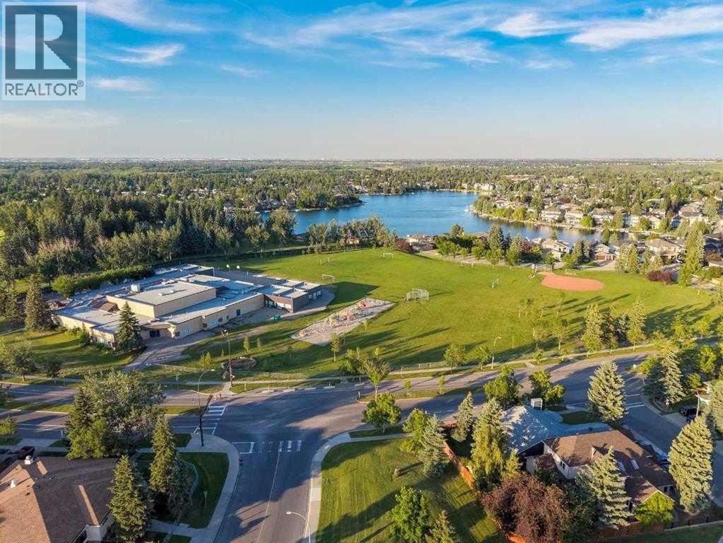 32 Sunmeadows Court Se, Calgary, Alberta  T2X 3H4 - Photo 46 - A2336157