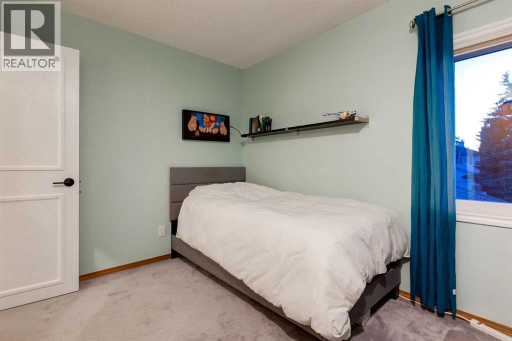 32 Sunmeadows Court Se, Calgary, Alberta  T2X 3H4 - Photo 25 - A2336157
