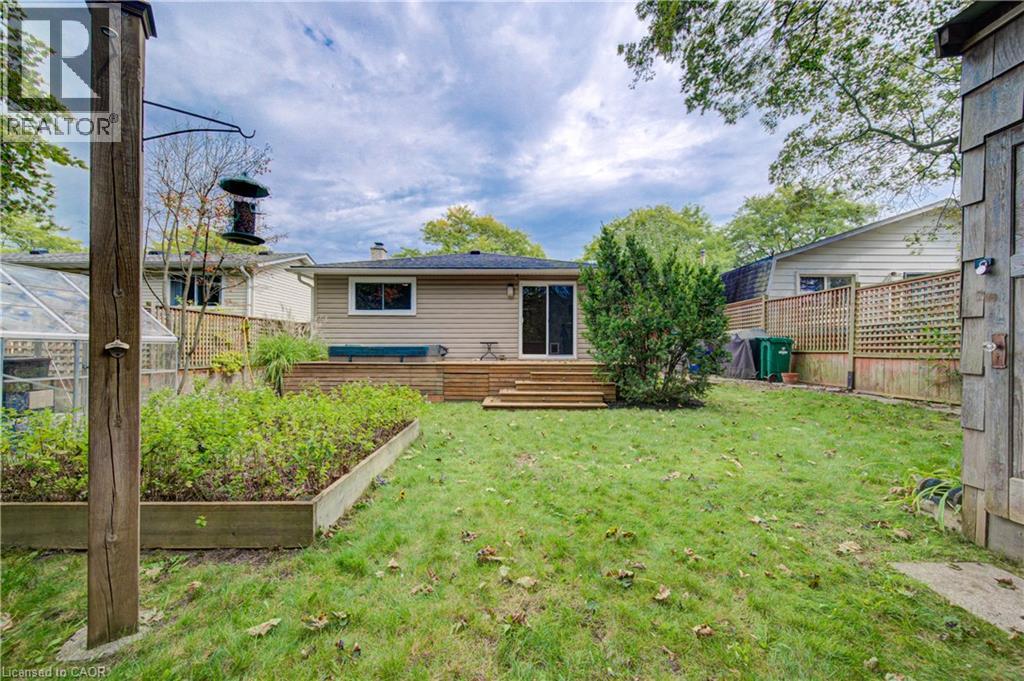 73 Christopher Drive, Waterloo, Ontario  N2J 4J6 - Photo 41 - 40863390