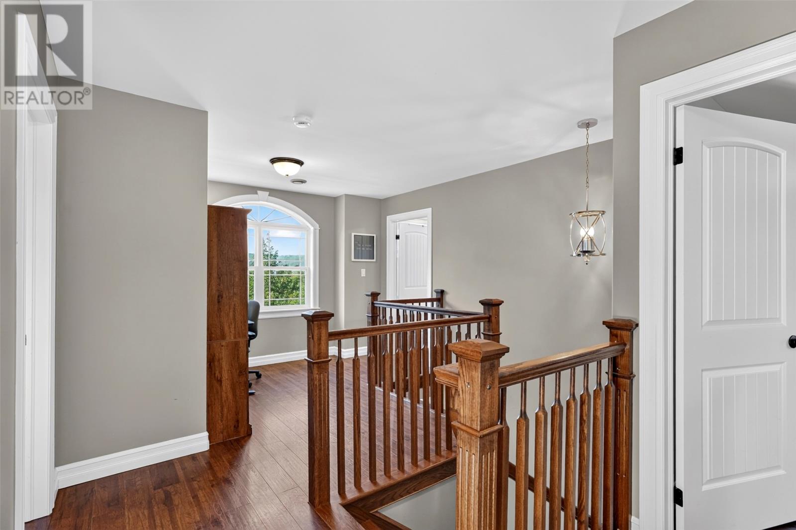 16 Hillview Place, South River — photo 25