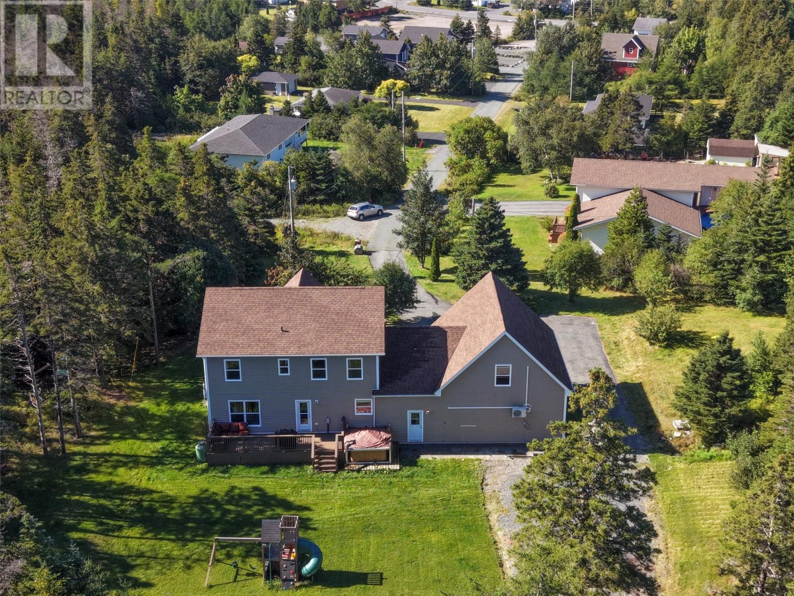 16 Hillview Place, South River — photo 37