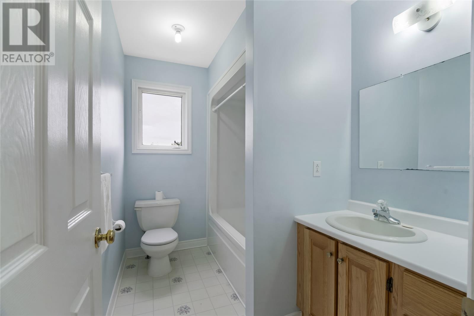 17 Cedar Drive, St. John's — photo 16