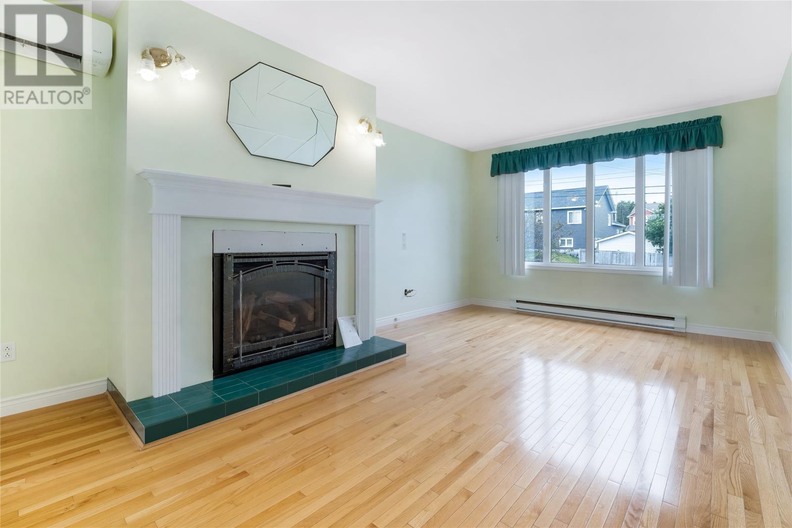 17 Cedar Drive, St. John's — photo 4