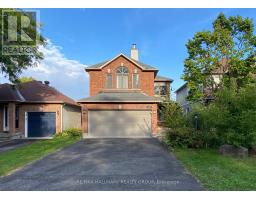 128 GRENADIER WAY, Ottawa, Ontario